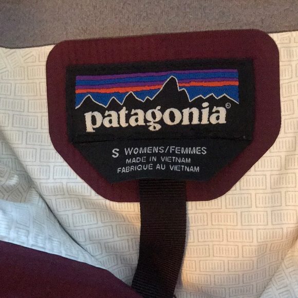 Patagonia Rain Shell - Picture 2 of 2